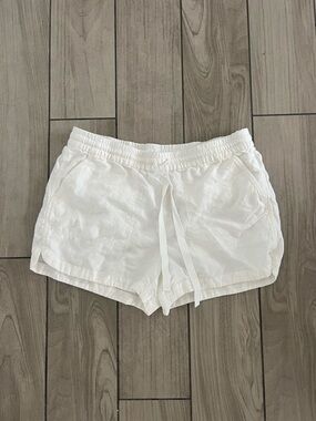 Jcrew White linen Shorts!